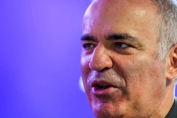 Garry Kasparov avertizează: slăbirea sprijinului pentru Ucraina îl invită pe Putin la „mai multă agresiune”. Soluții pentru o Rusie liberă