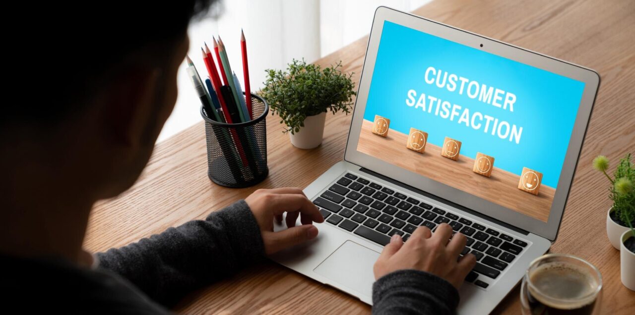 Cum folosești recenziile clienților pentru a crește încrederea în brand