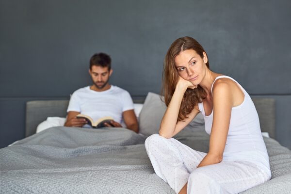 De ce scade libidoul la femei și ce poți face pentru a-l susține